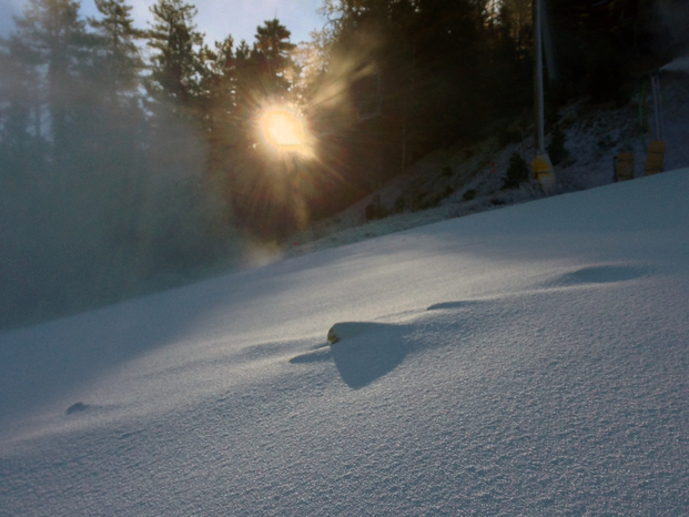 20151110_snowmaking shot 