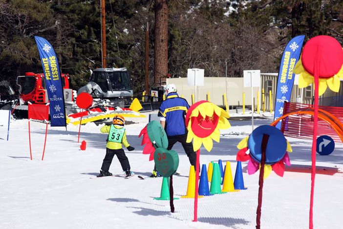 Who wouldn't have a good time learning to ski here?