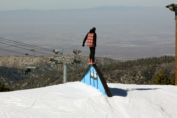 Standing tall with ease atop the Mini Rainbow Rail.