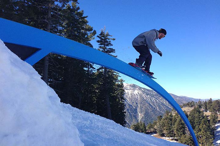 Beautiful shot on the Giant Rainbow Rail.