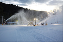 More new snow laid down last night! Possible snow in the forecast for tonight!