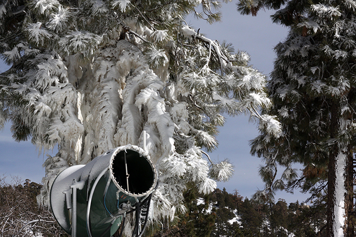 More snowmaking and snow on the way!