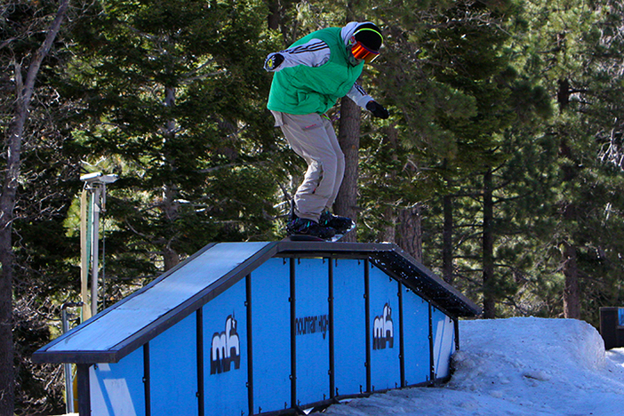 Nose press on the Gateway box on Creekside.