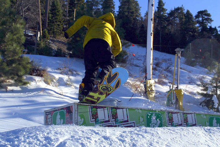 Zack steezing the Klen box.