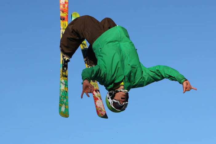 Corey killing it softly with the new Bag Jump.