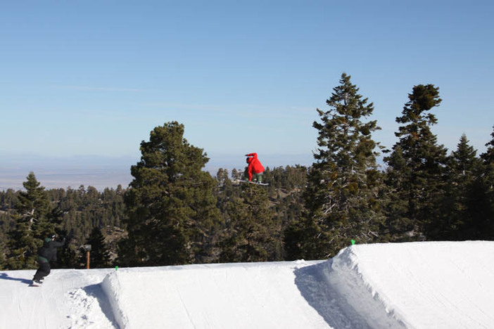 Jussi throwin it down on the new Pipeline jumps!