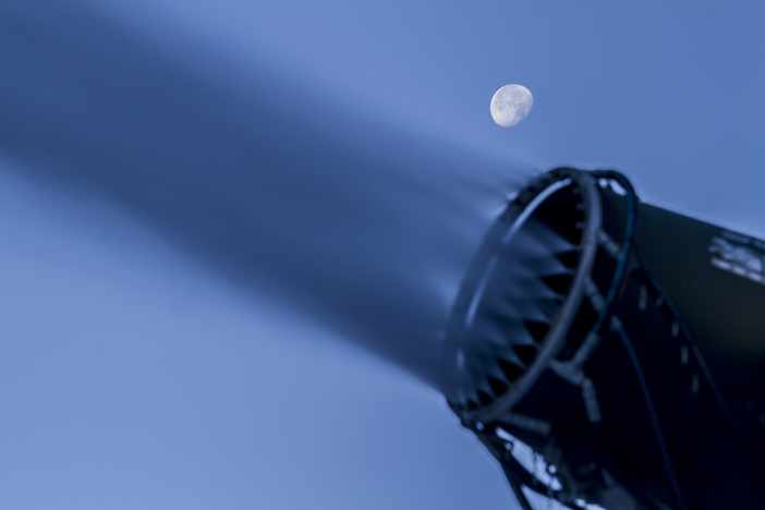 20161117_2nd Snowmaking_Tight Moon_7508.jpg