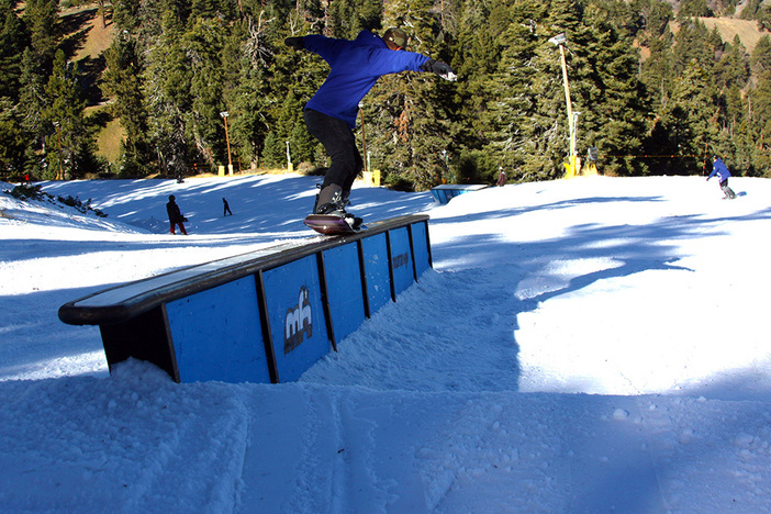 Nose Press on the Ledge Box on Upper Chisolm.