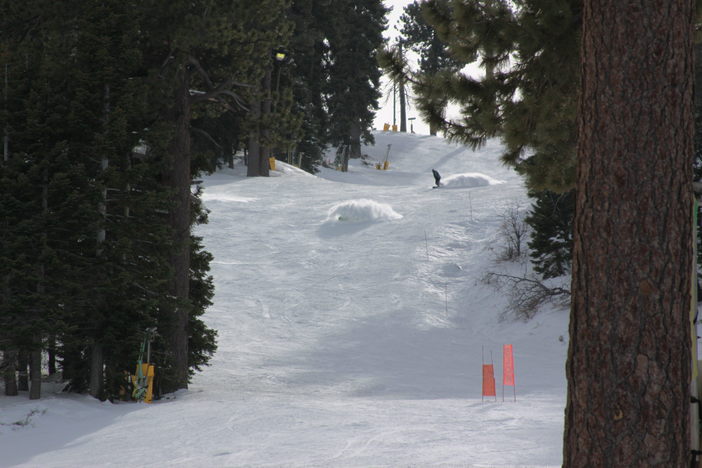 Carving up that packed powder on Conquest.