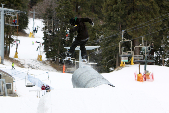 Boardslide pretzel out on the corrugated tube.