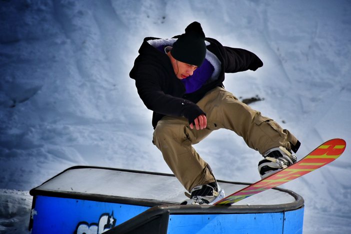 Show of your steez on the C Box. Photo by Daniel Armendarez @daniel_armendarez