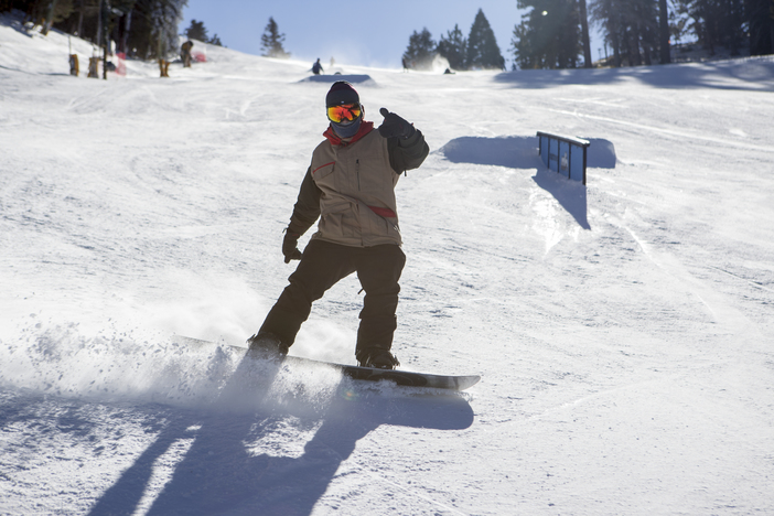 Thumbs up for great conditions!