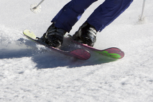 160215_Daily Photos_Nadalin334 skis