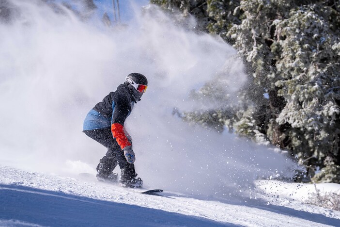 20240202 MHW 6 inch snow sun Marketing Crew PHOTOS card 100220.jpg