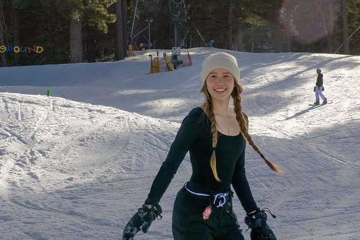 20250220 MHW Spring Snow Screen Shot girl with braids