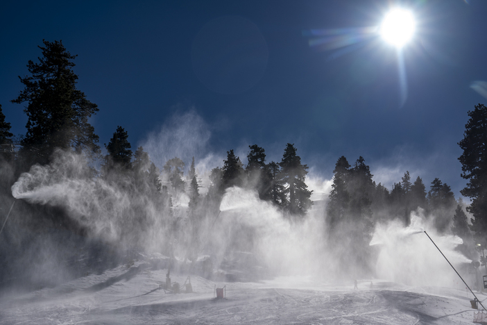 20191216-Snowmaking-at1.jpg