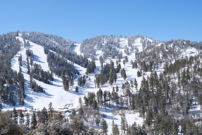 Mountain high ski sales resort