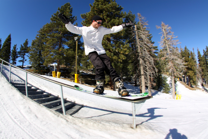 @TreverHaas with a Frontside tail press on the kinked stairset.