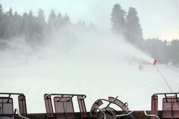 Fresh snowmaking at the base of West.