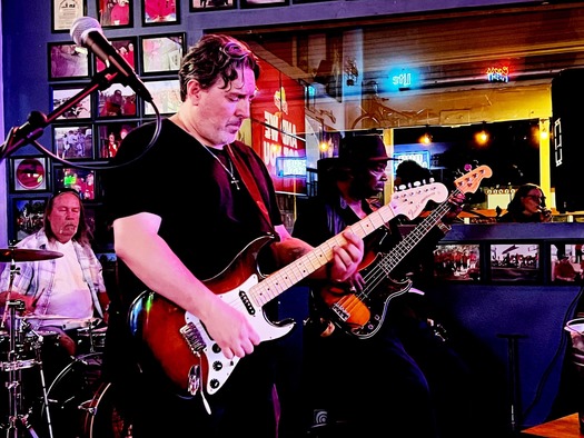 steve-riddle-band (fullsize)