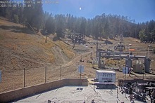 2025-10-02_22-06-46