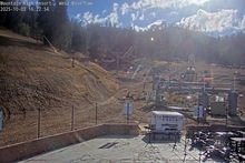 2025-10-02_23-27-51