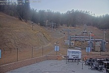2025-10-03_01-37-26