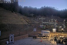 2025-10-06_02-03-19