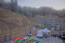 2025-10-19_00-55-25